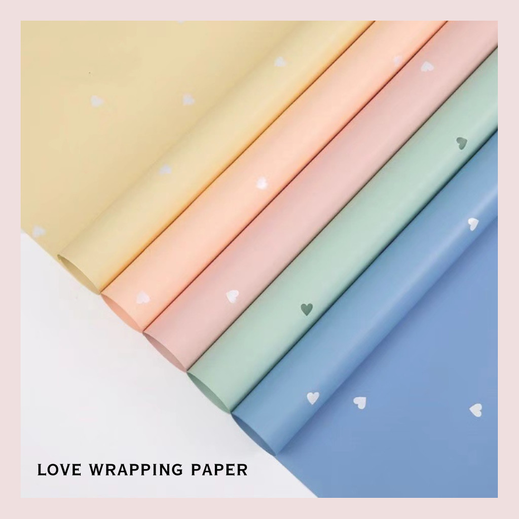 

Wrapping Paper Motif Love Kertas Buket Kado Bunga