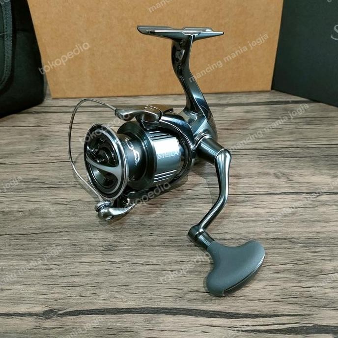 "'''] Reel SHIMANO Stella FK 2022 C3000 C3000XG 2500HG