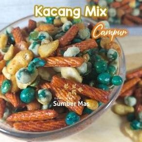 

KACANG MIX/KACANG CAMPUR 1 kg / MIX / KACANG JAIPONG MIX / SNACK KILOAN HT