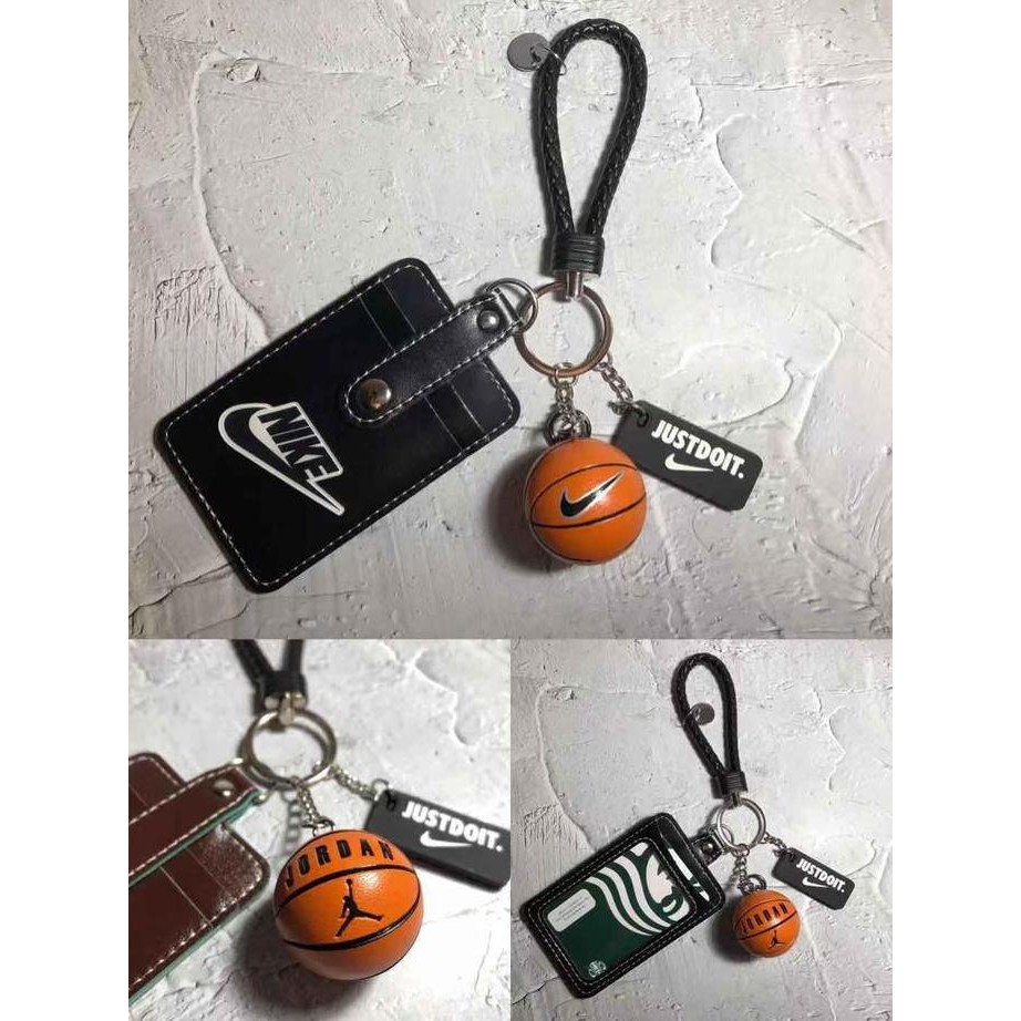 

Id Card Holder Air Jordan - Gantungan Nama Tag Kartu Eksklusif Original