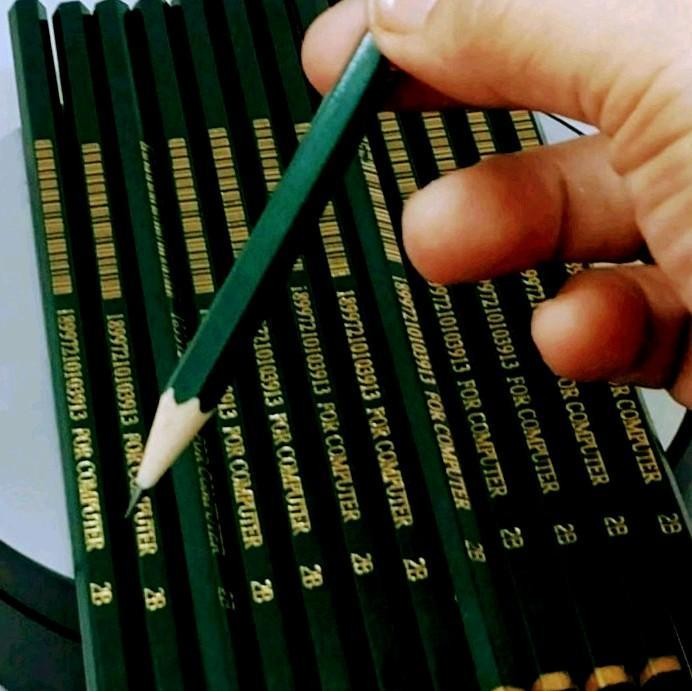 

SWG PENCIL 2B PER 36 PCS ,60 PCS,100 PCS UNTUK SEKOLAH ,KULIAH,SCANNING KOMPUTER ,GAMBAR SKETSA KUAKITAS OKE WARNA HIJAU/BIRU Stationery