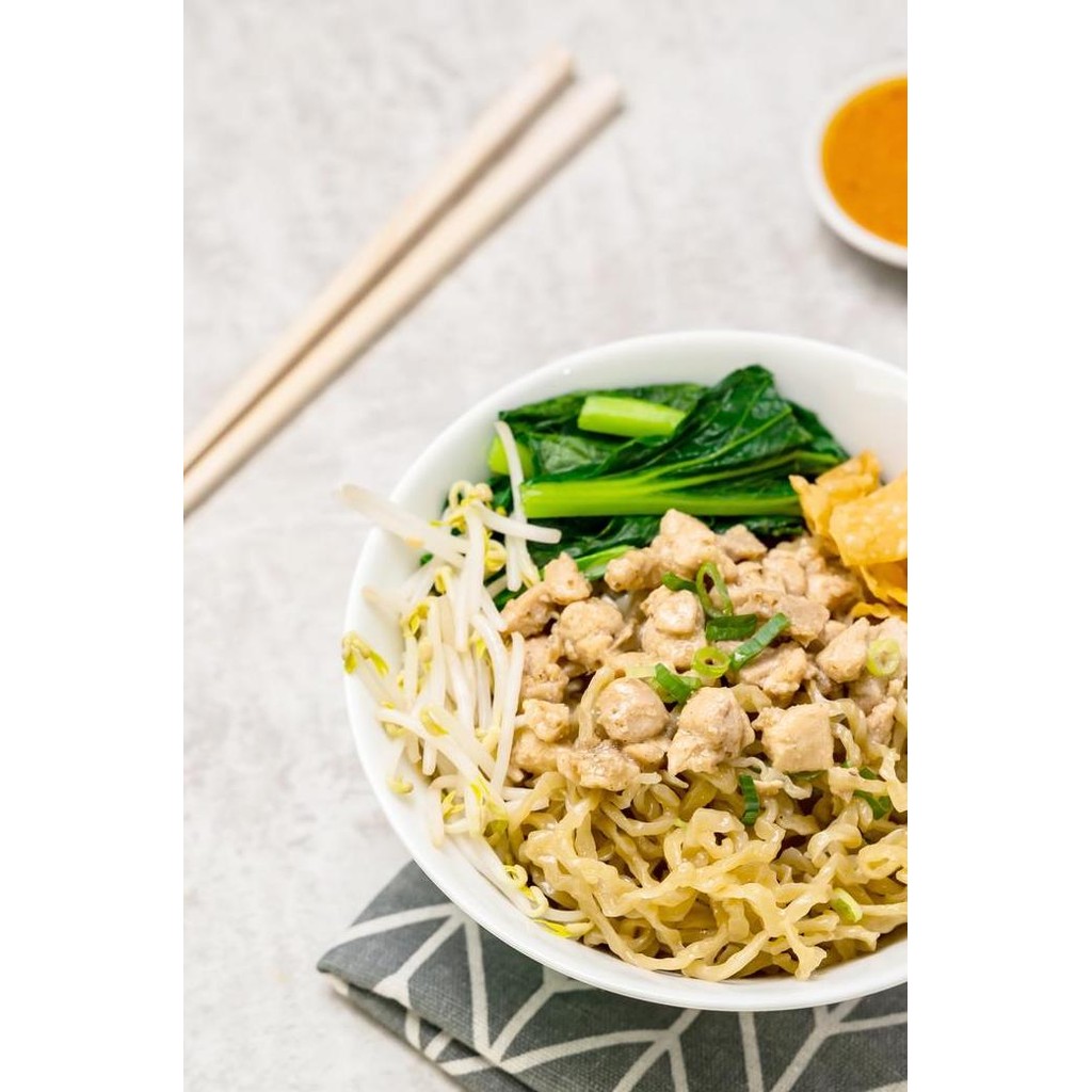 

Produk Baru!! Bakmi Ayam Siap Masak Mie Lenials - 1 Paket Isi 3 Porsi Praktis & Lezat