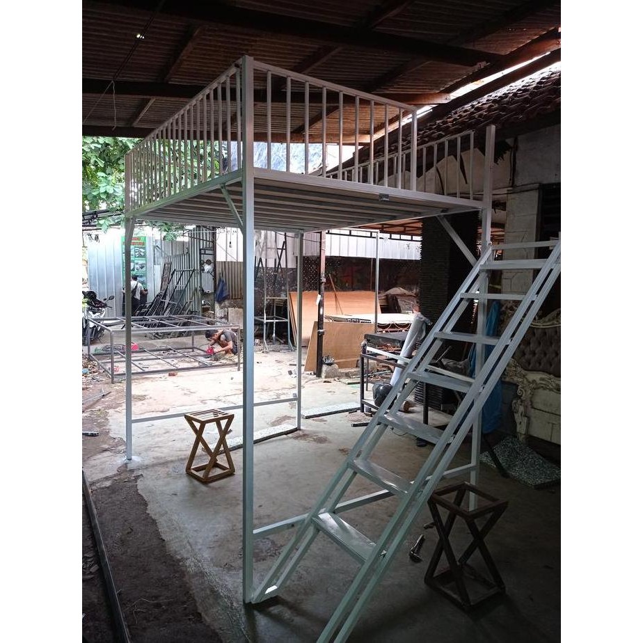 cusss order] Ranjang Tempat Tidur Tingkat Atas Besi Holo Kasur 160x200