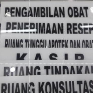 

Custom Akrilik Design Papan