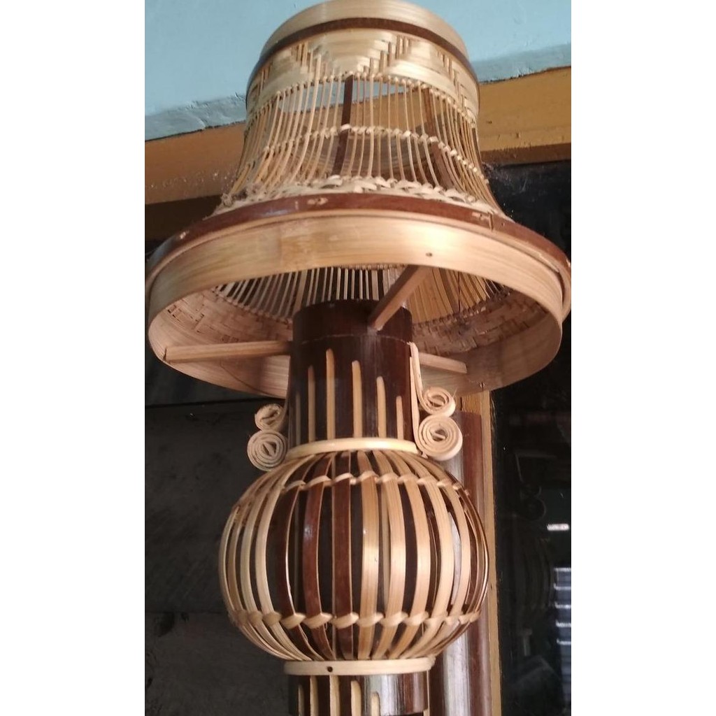 Kap Lampu Bambu Dinding