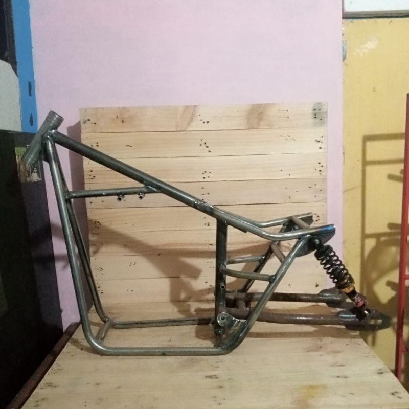 Ready Stok - Rangka Chopper Frame Bobber Softail Harley Rangka Chopper Costome