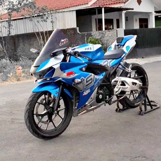 '' Swing Arm Gsx 150 Custom R1M ''