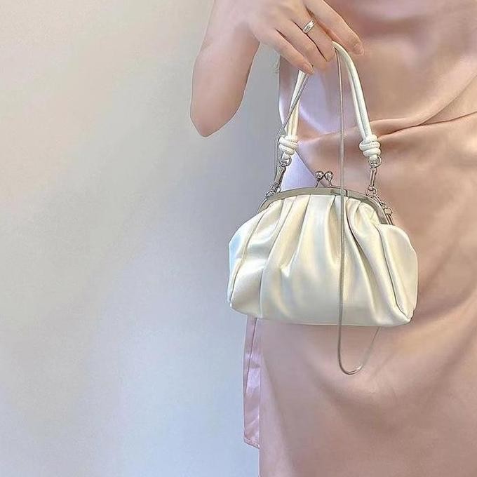 

Baru Tas Lipit Bao100 Premium - Tas Genggam Pu Kulit Cewek Rantai Elegant