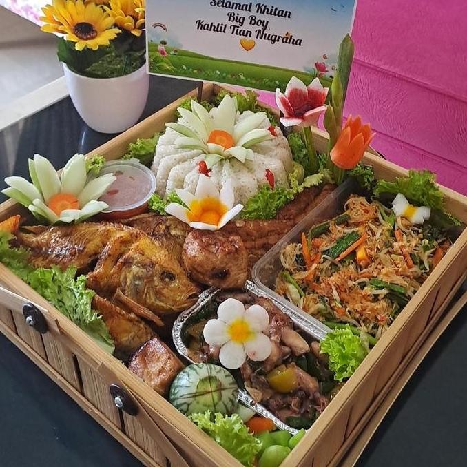 

Terlaris | Terbaru | Best Seller | Termurah Hampers Nasi Liwet Bambu Original | High Quality | Berkualitas