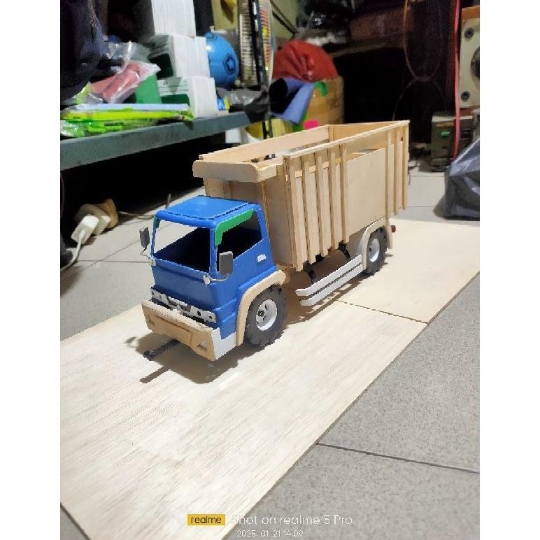 Nl-8 Miniatur Truk Plastik Modif Herex Bisa Oleng