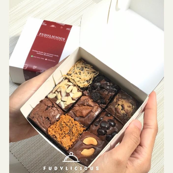 

Fudgy Brownies Mini 10X10Cm