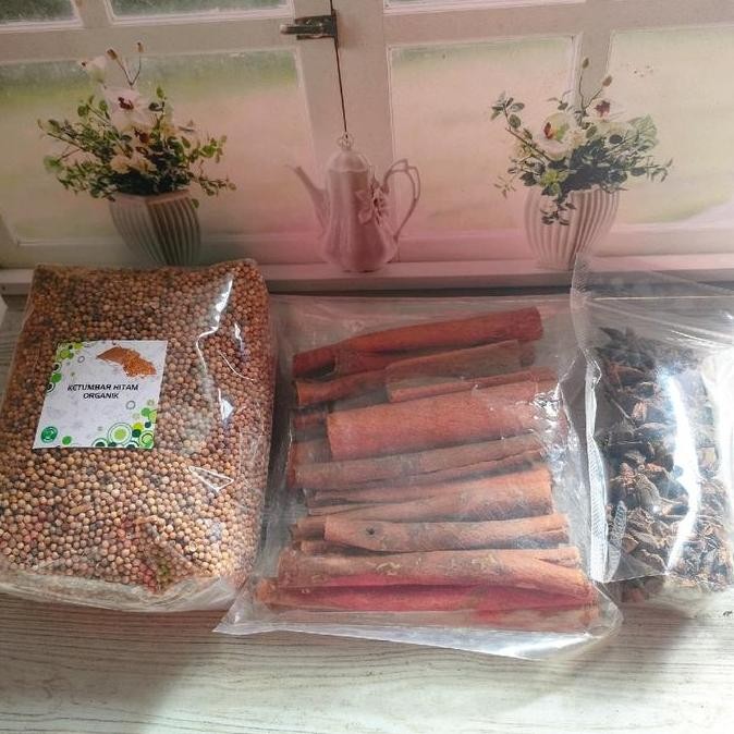 

Diskon! Paket Bundling Rempah Ketumbar + Kayu Manis + Bunga Lawang Hemat Komplit