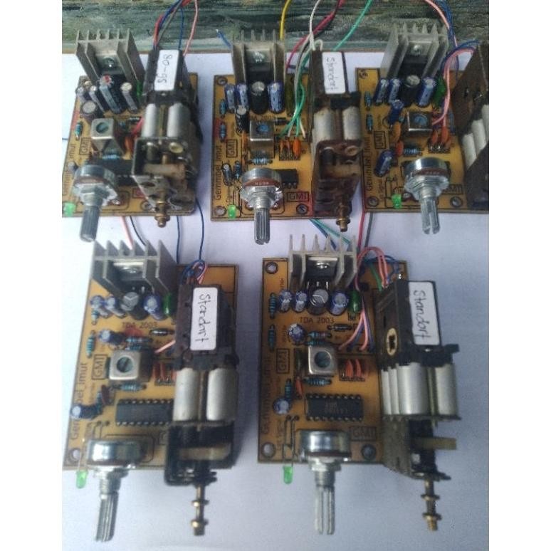 RAKSA Kit Radio Tuner Fm + Mini Amplifier TDA 2003 Frekwensi standart..  Kepala radio bekas dirakit 