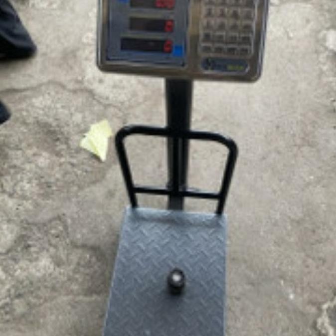 TERBARU - timbangan duduk digital voltron 150kg kecil 30x40 /semua tera baru