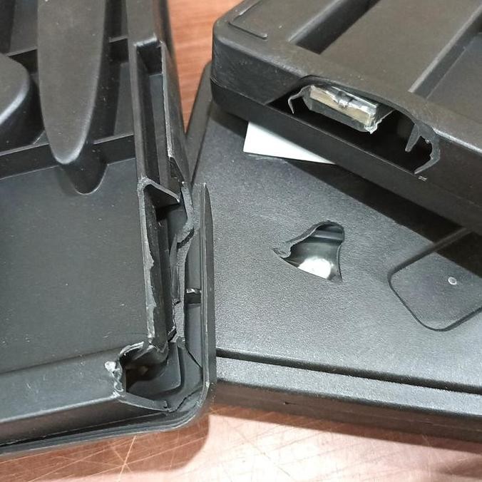 

Obral - Sigmat 12 Inchi - Jangka Sorong 0 - 300 Mm - Vernier Caliper 12 In [Kotak Pecah]