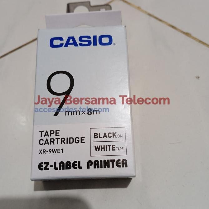 

BEBAS ONGKIR - Casio TAP CARTRIDGE XR-9WEI 9mm Hitam Putih untuk Printer Label Casio EZ-LABEL Printer