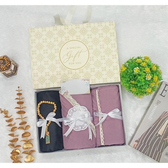 (Allthebest) Hamper Hadiah Gift Satu Set Mukena Dewasa 2in1 Dan Sarung Hitam Dewasa Free Tasbih