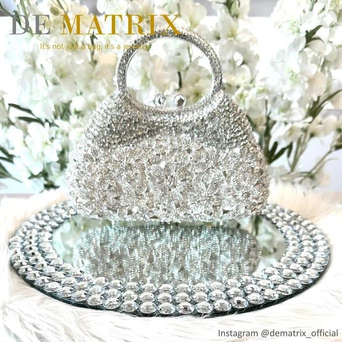 Tas Pesta Wanita Swarovski Party Clutch Crystal White Silver Perak Putih Breeze Queen Pakai Handle T