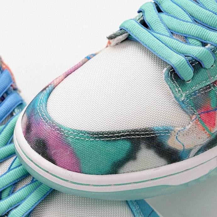 Grosir Dunk Low Sb Bleached Aqua X Futura Laboratories (100% Authentic)