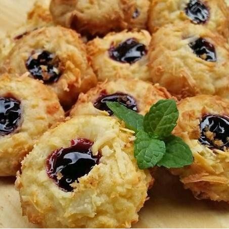 

Thumbprint Blueberry Toples Kecil 250gr Cookies Selai Premium Stok Terbatas