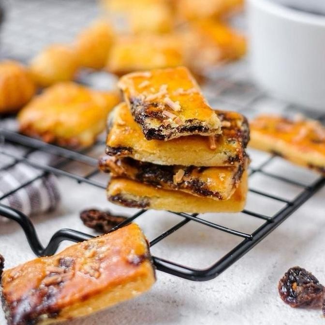 

Sultana Special Cookies Premium - Kue Kering Kismis Butter Stok Terbatas