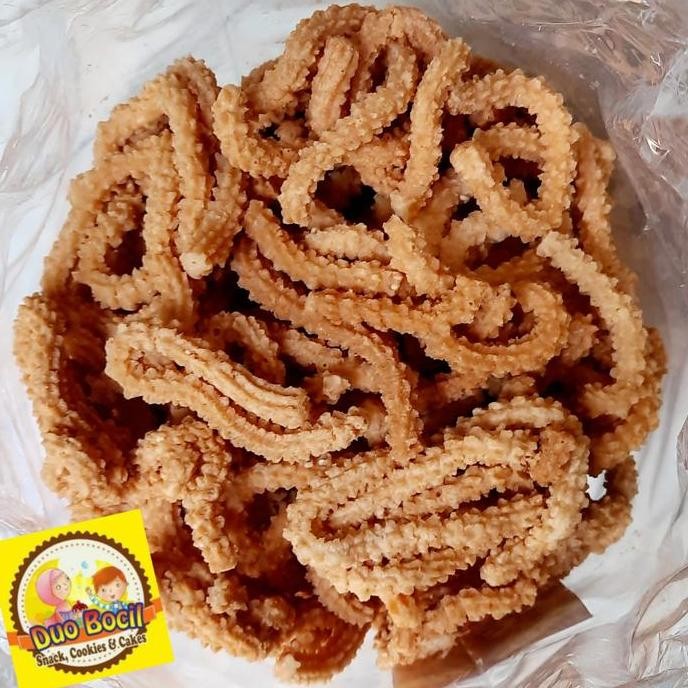 

Kue Akar Kelapa Manis Khas Betawi 1kg - Cemilan Tradisional Indonesia Stok Terbatas