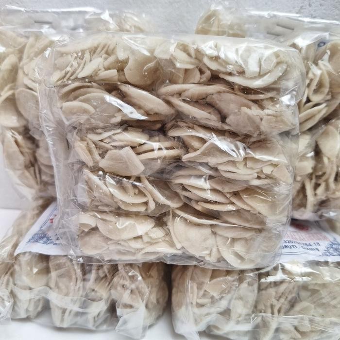 

FF Citruk Spesial Pedas Asin 1 Pak Isi 10 Bungkus Camilan Snack Cemilan