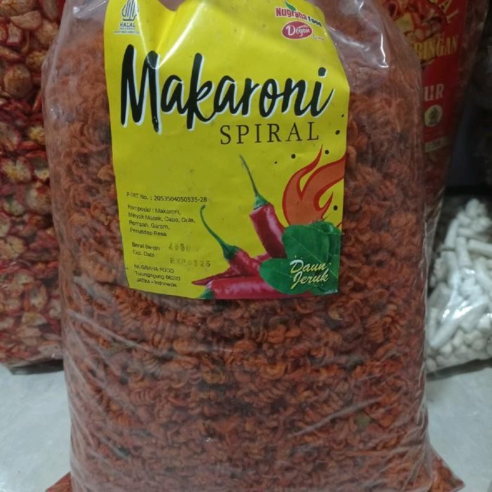 

FF Makaroni Spiral Pedas Enak Kemasan 1kg, Snack Food Cemilan Keripik Crispy Kering Kripik Spicy jajan viral Makanan gurih renyah nikmat