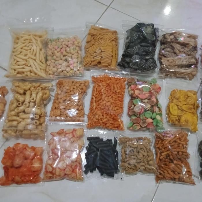 

FF Snack Camilan Murah Aneka Keripik Beli 1 Dapat 2