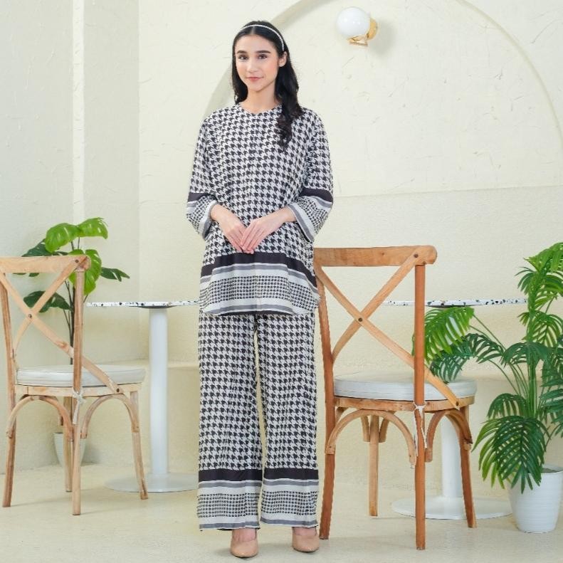 Promo Baju Setelan wanita celana kulot one set Blouse lengan 7/8 bahan Rayon Motif Adem dan nyaman O