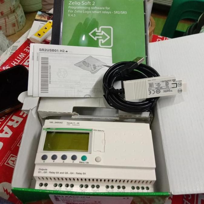 PLC zelio Schneider SR3 PACK2FU