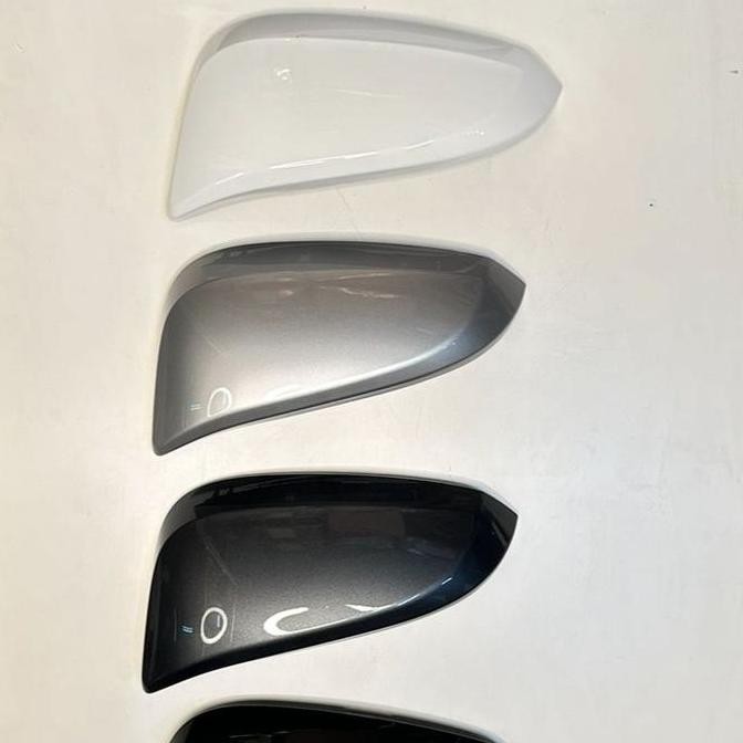 Cover Spion Toyota Innova Reborn Fortuner Hilux Tahun 2016 2017 2018 2019 2020 Barang Baru