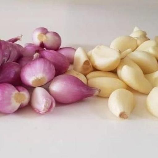 

JH8 Bawang merah + bawang putih kupas 250gr