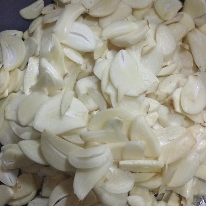 

JH8 Bawang Putih Kating Iris 250gr
