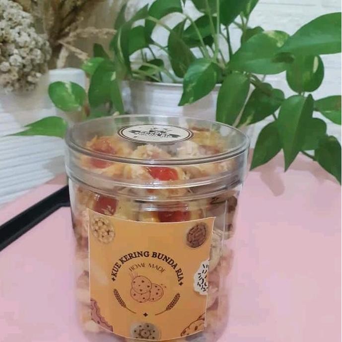 

Kue dan biskuit cookis bestar