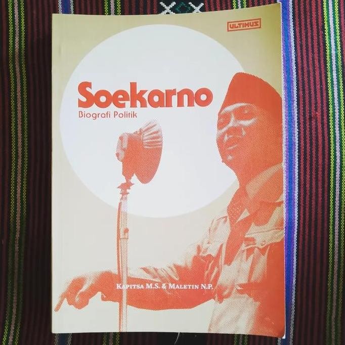 ,,,,,,,] SOEKARNO BIOGRAFI POLITIK