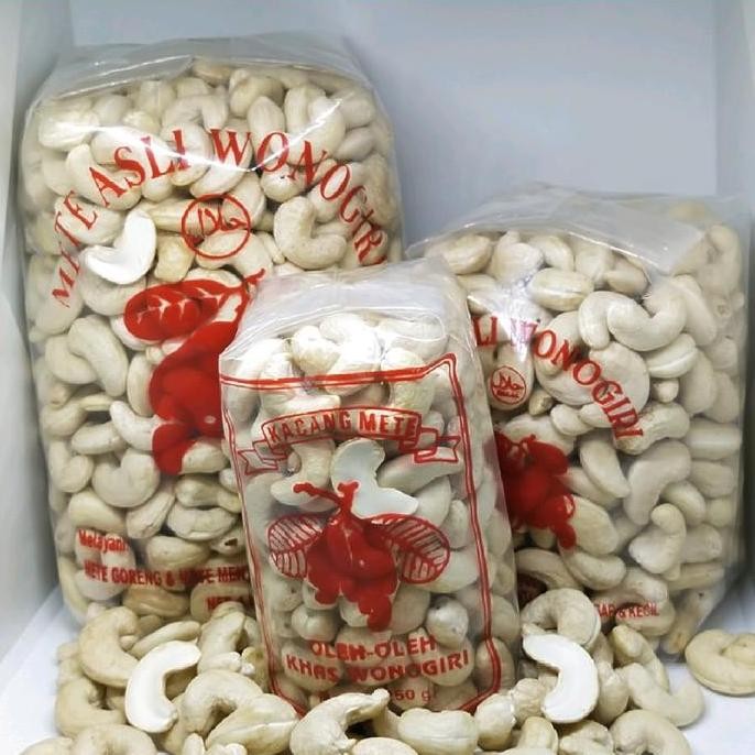 

Kacang Mete Mede Mentah Fresh 1 Kg Kualitas Terbaik Harga Termurah