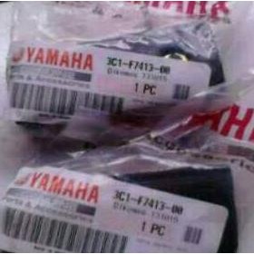 Karet Footstep Depan Vixion Old Original Yamaha