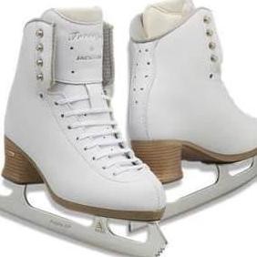 Sepatu skating Jackson Freestyle