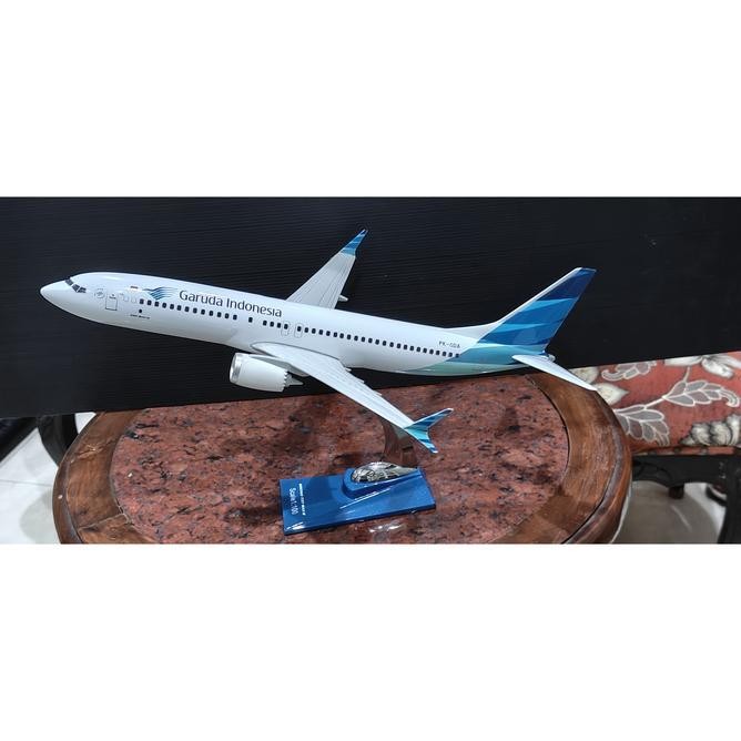 Garuda Indonesia B737 Max 8 Pk-Gda 1:100 Scale Fiber Resin Plastik