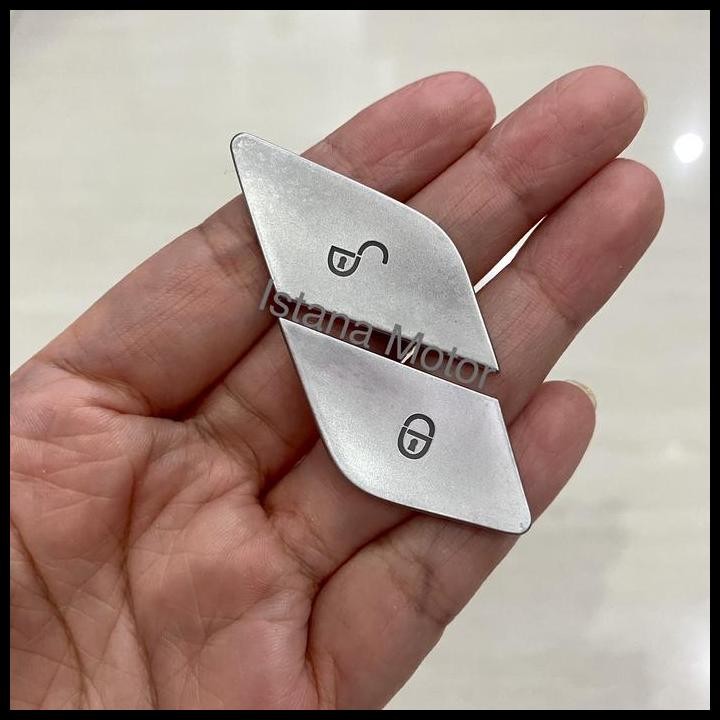 Cover tombol lock unlock Mercedes W205 sticker