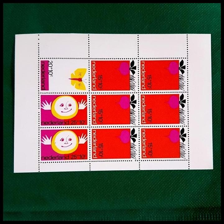 

TERMURAH PRANGKO TEMA ANAK2 DARI BELANDA 1971. HARGA KAT 6.50 (RP 105.300,-)