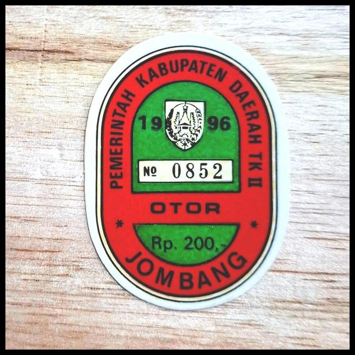 

DISKON KOLEKSI JADUL / VINTAGE. LABEL PAJAK OTOR (STIKER) PEMERINTAH KABUPATEN DAERAH TINGKAT II JOMBANG RP 200,- 1996