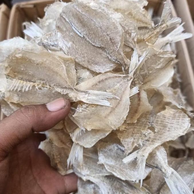 

Ikan Asin Kapasan Tawar Tanpa Tulang-500Gram