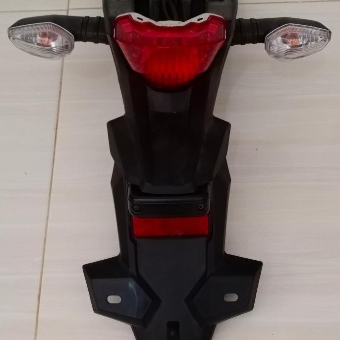 ready spakbor belakang ori crf 150