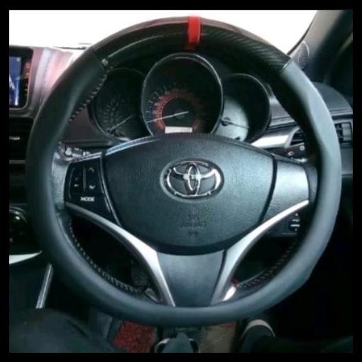 DISKON SARUNG STIR MOBIL VIOS GEN 2 BAHAN KULIT CARBON LIS MERAH 