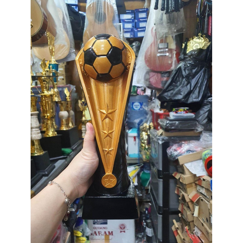 TROPHY PIALA RESIN SEPAK BOLA FUTSAL BEST PLAYER TOP SCORE