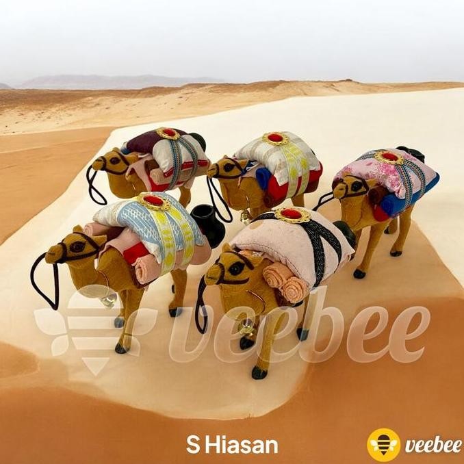 Ready stock] Patung Unta Ramadhan | Dekorasi Lebaran | Hiasan Bludru Elegan