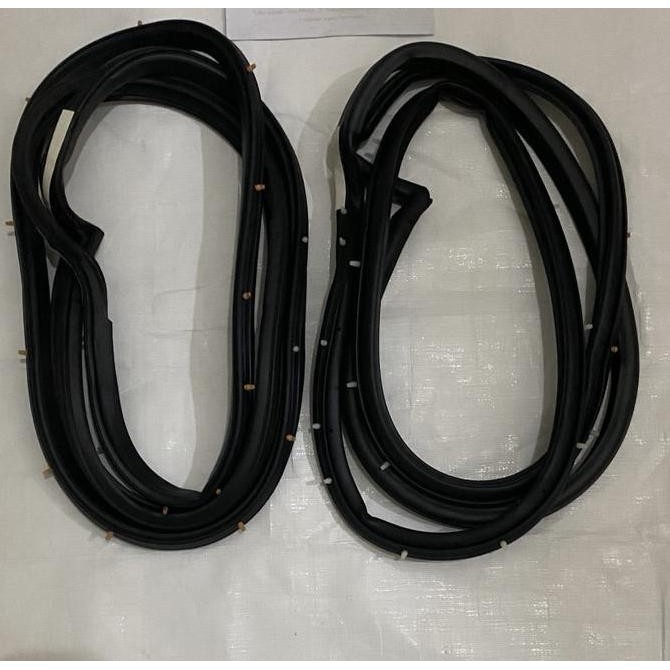 Karet Balon Sekeliling Pintu Mitsubishi Lancer Evo 4 CK4