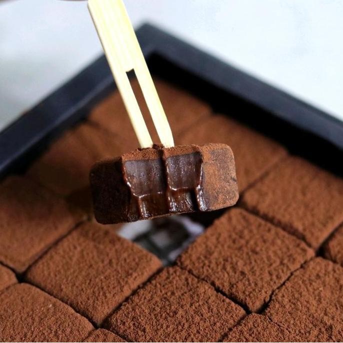 

[Cod] Nyokelat Nama Cokelat Rhum Halal Chocolate Coklat Snack Cemilan Food Makanan Cocoa Susu